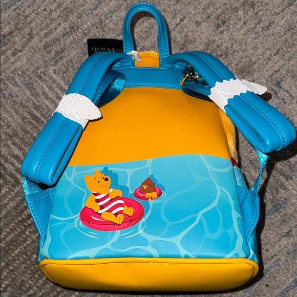 NWT! Loungefly Winnie The Pooh Summer Vibes Plush Mini Backpack - Picture 3 of 10